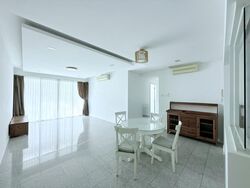 Woodleigh Close (D13), Condominium #558733501